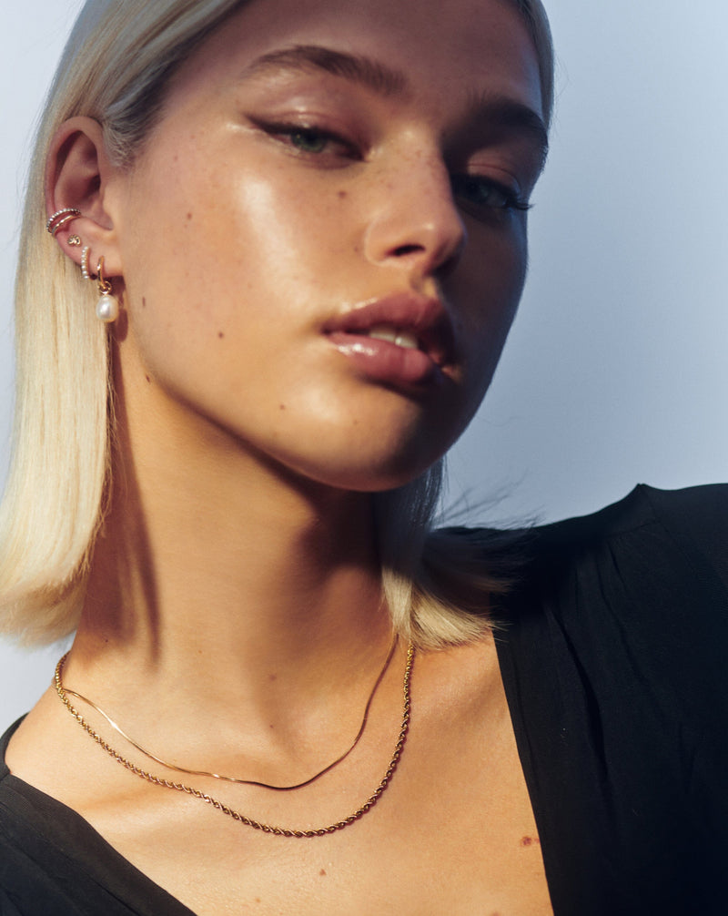 Solid Gold Classic Rope Chain Necklace detail view